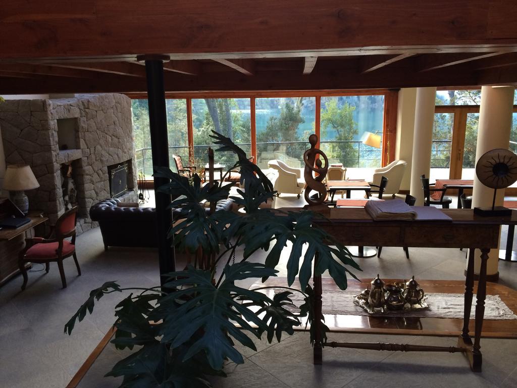Patagonia Paraiso - Hotel Boutique On Lake Beach Вилья-ла-Ангостура Экстерьер фото